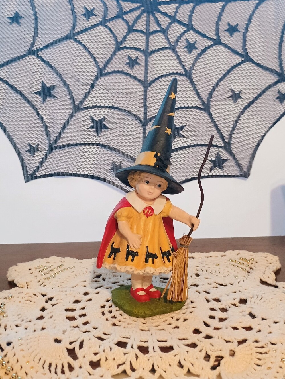 Bethany Lowe Trick or Treat Girl *Rare